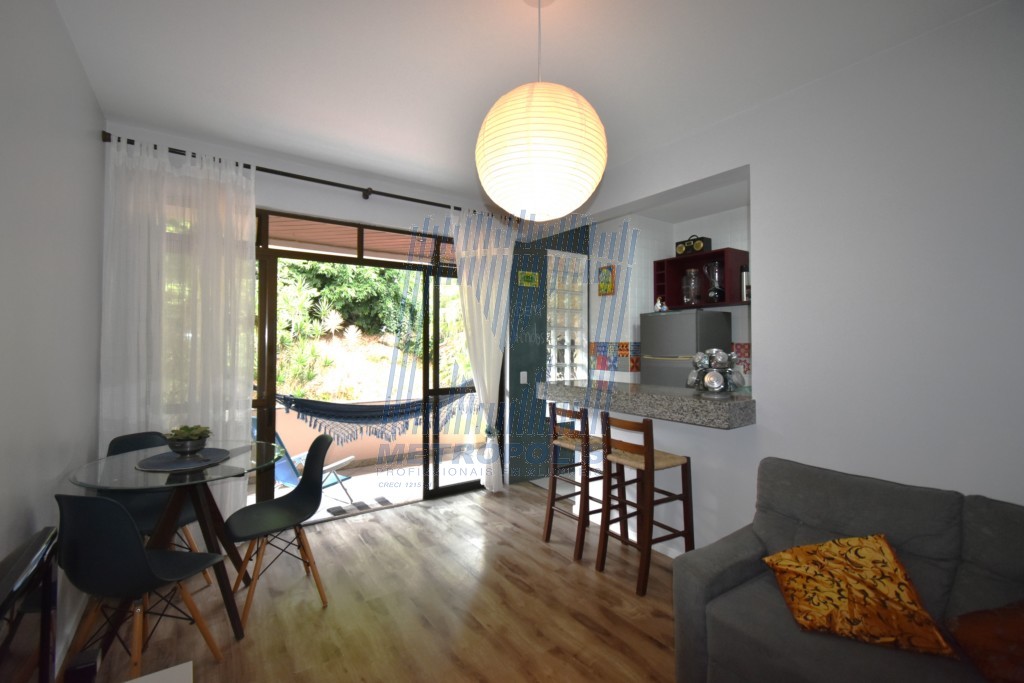 Apartamento para locacao no Jurere em Florianopolis com 49,86m² por R$ 2.350,00