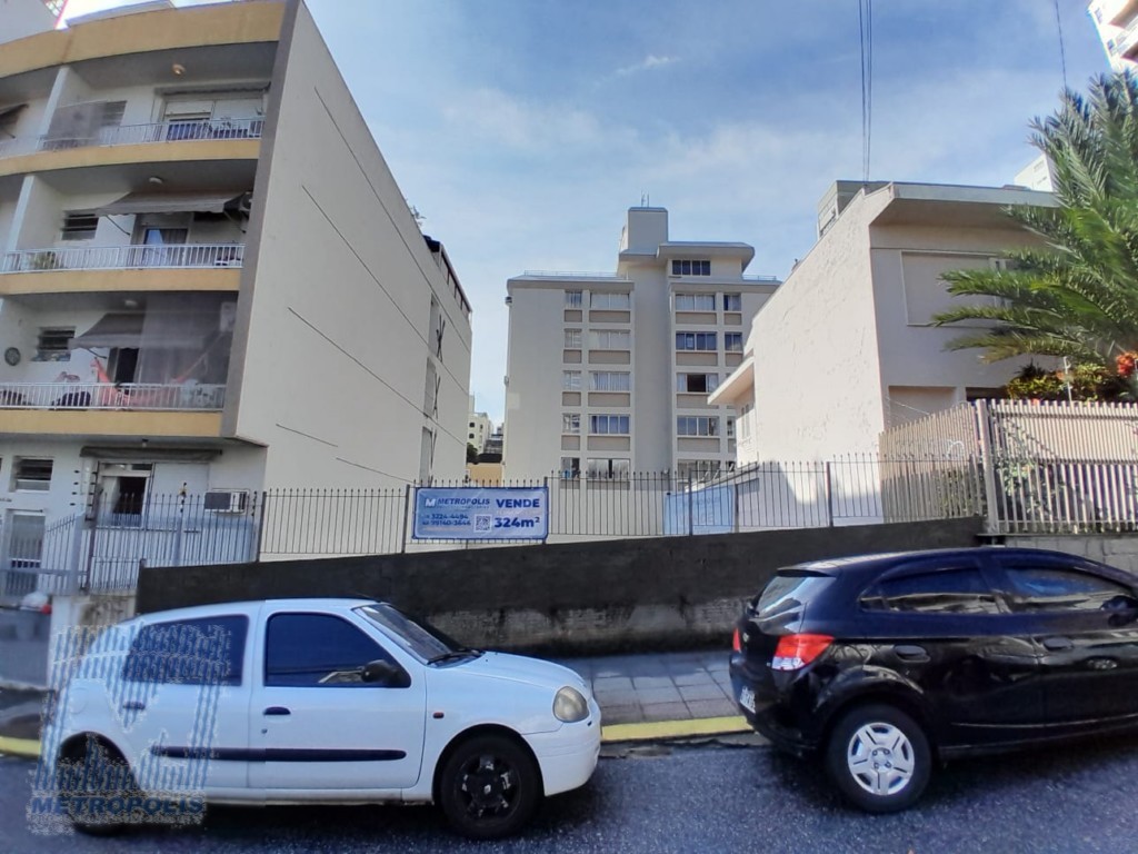 Terreno para venda no Centro em Florianopolis com 324m² por R$ 2.800.000,00