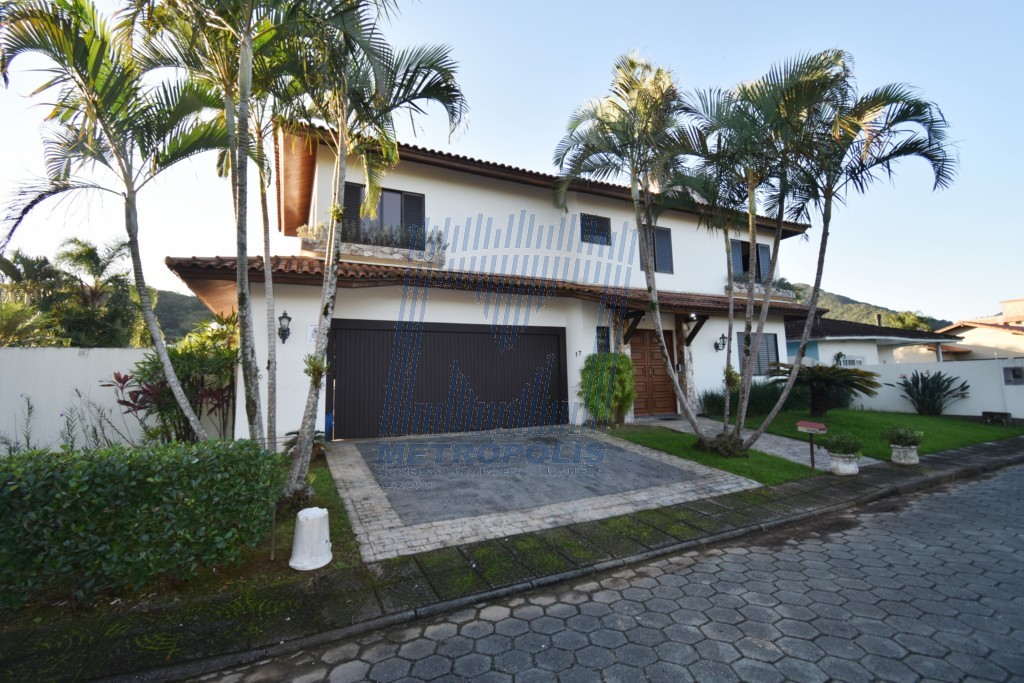 Casa Residencial para venda no Saco Grande em Florianopolis com 357,34m² por R$ 2.500.000,00