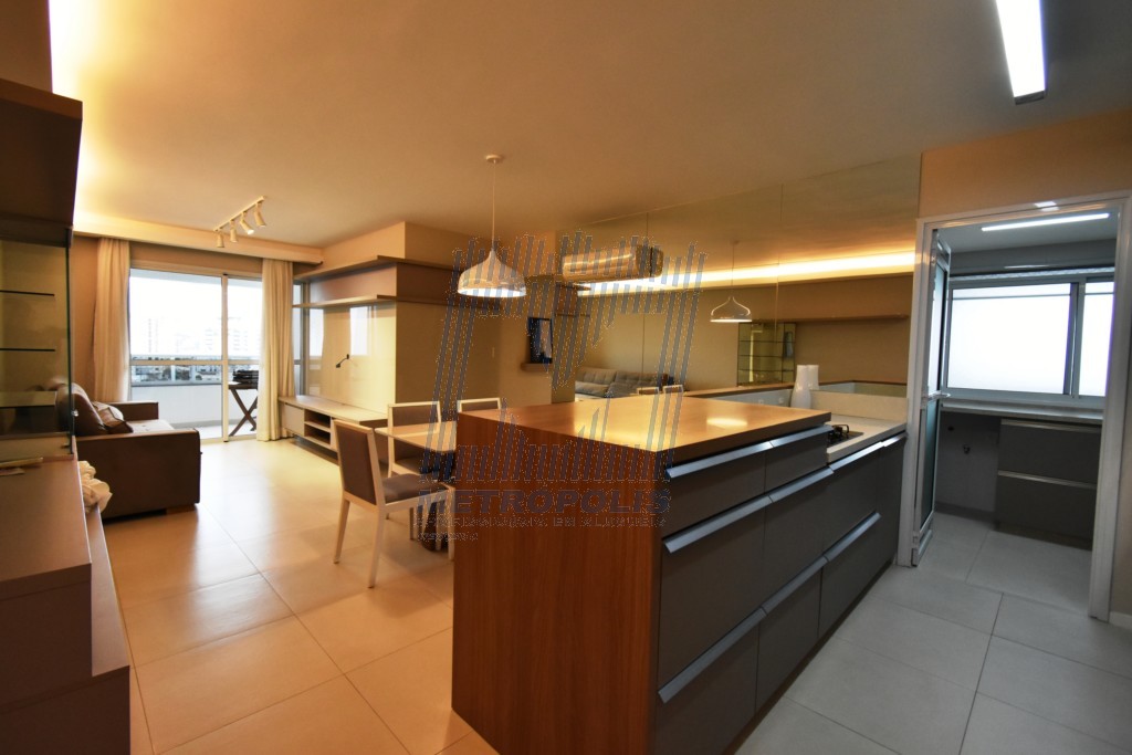 Apartamento para locacao no Estreito em Florianopolis com 97m² por R$ 5.800,00