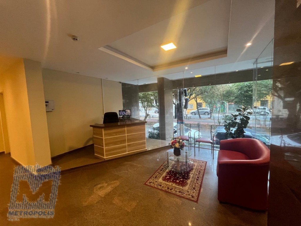 Apartamento para locacao no Centro em Florianopolis com 43,4m² por R$ 2.300,00