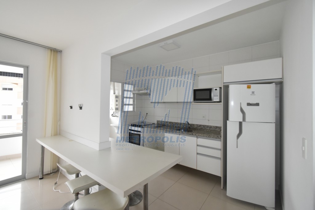 Apartamento para locacao no Monte Verde em Florianopolis com 76,28m² por R$ 3.800,00