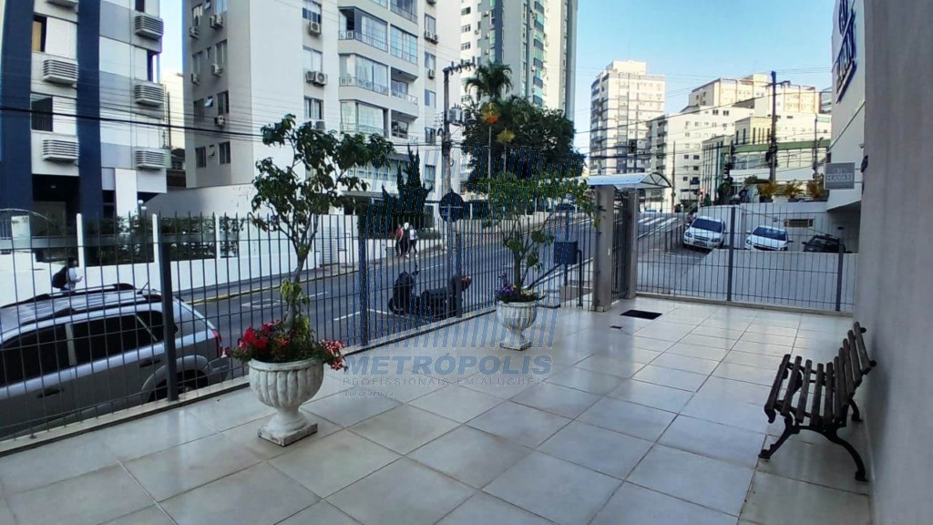 Apartamento para venda no Centro em Florianopolis com 67,8m² por R$ 430.000,00