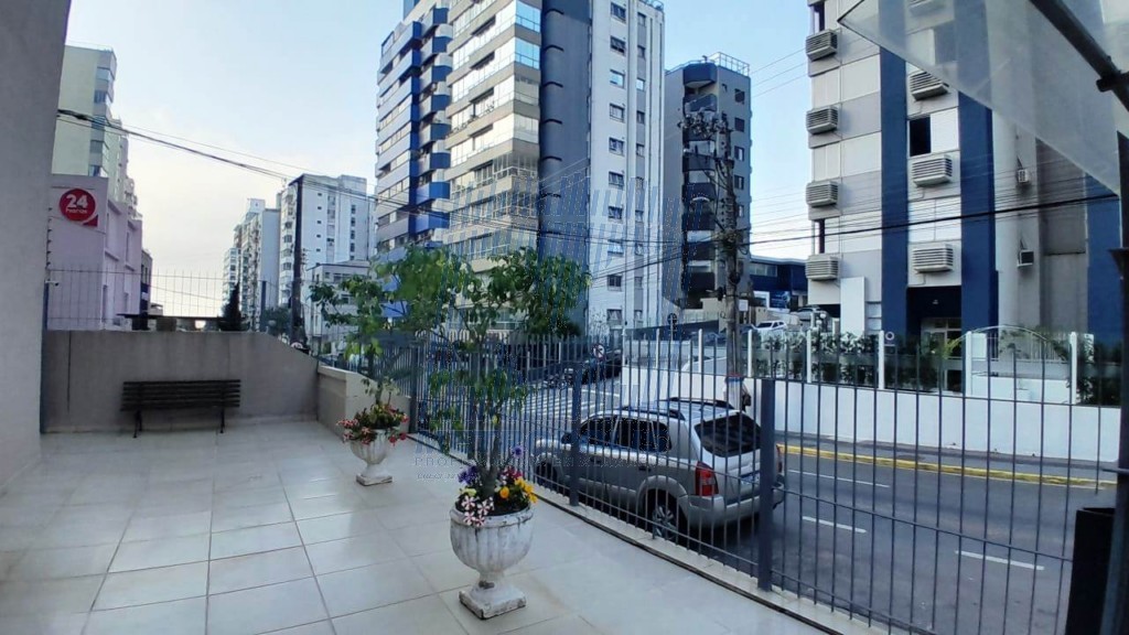 Apartamento para venda no Centro em Florianopolis com 67,8m² por R$ 430.000,00