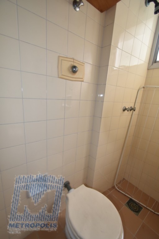 Banheiro de serviço