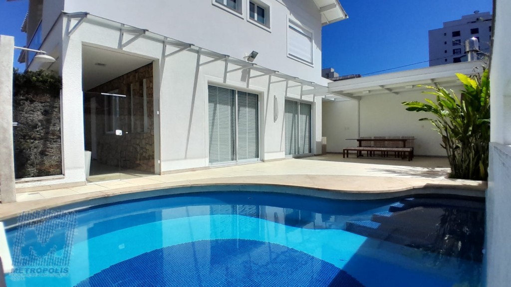 Casa Residencial para locacao no Saco dos Limoes em Florianopolis com 264m² por R$ 10.800,00