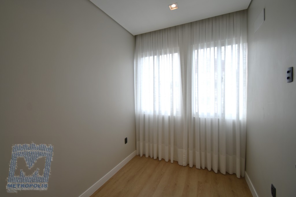 Apartamento para venda no Centro em Florianopolis com 53,92m² por R$ 565.000,00