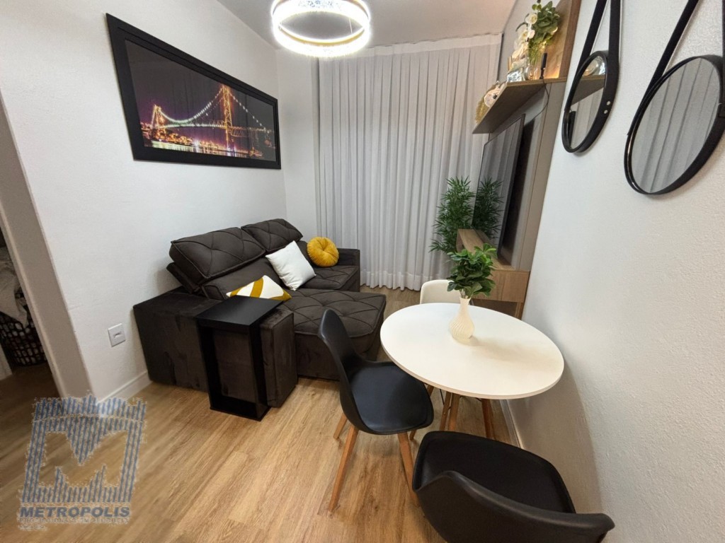 Apartamento para venda no Centro em Florianopolis com 53,92m² por R$ 680.000,00