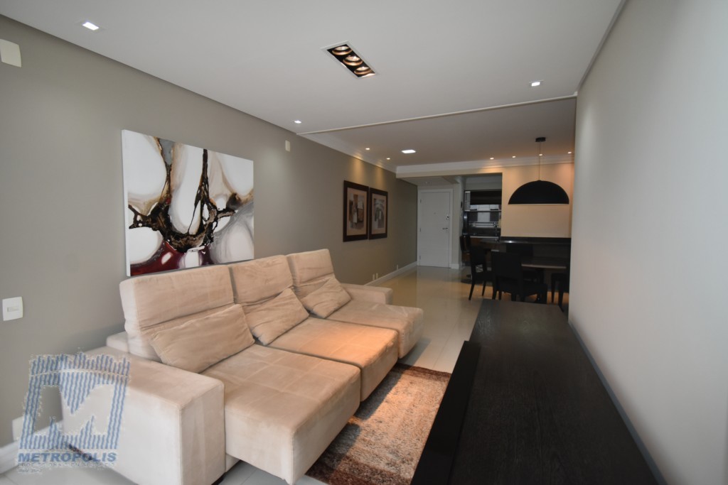 Apartamento para locacao no Centro em Florianopolis com 100,24m² por R$ 6.490,00