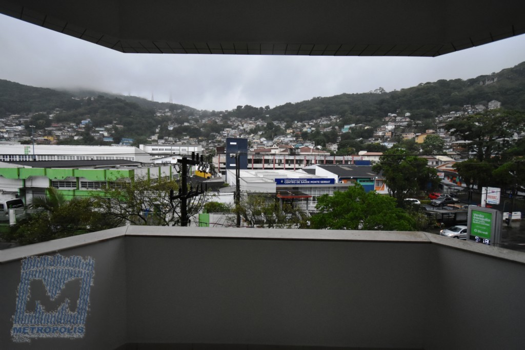 Apartamento para locacao no Centro em Florianopolis com 100,87m² por R$ 3.300,00