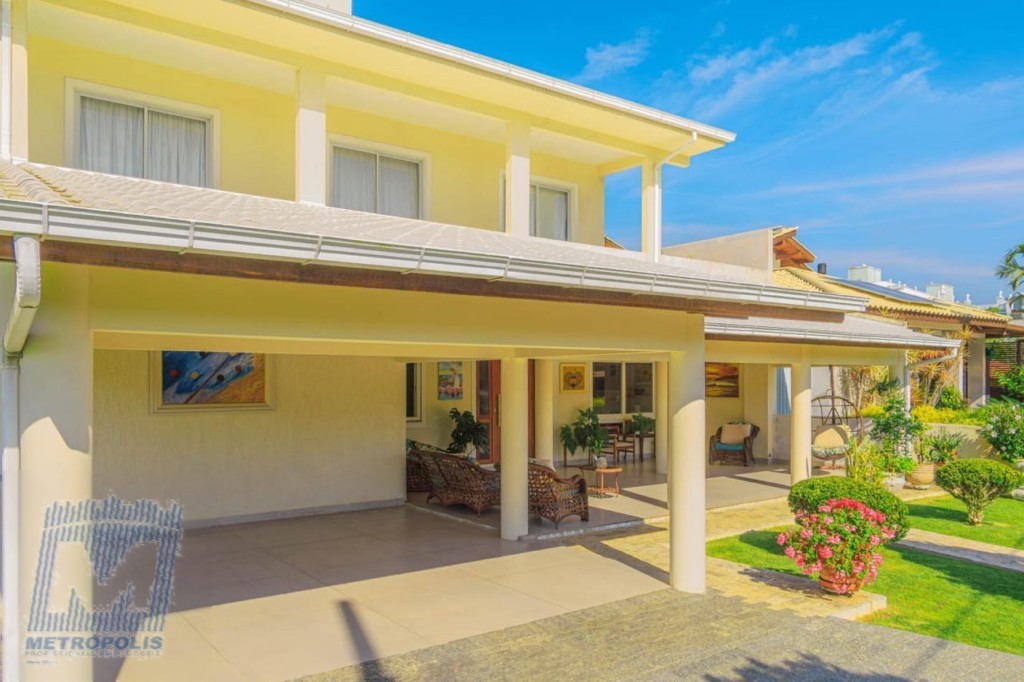Casa Residencial para venda no Ingleses em Florianopolis com 550m² por R$ 3.500.000,00