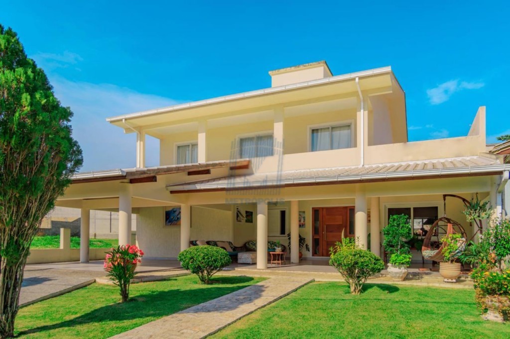 Casa Residencial para venda no Ingleses em Florianopolis com 550m² por R$ 3.500.000,00