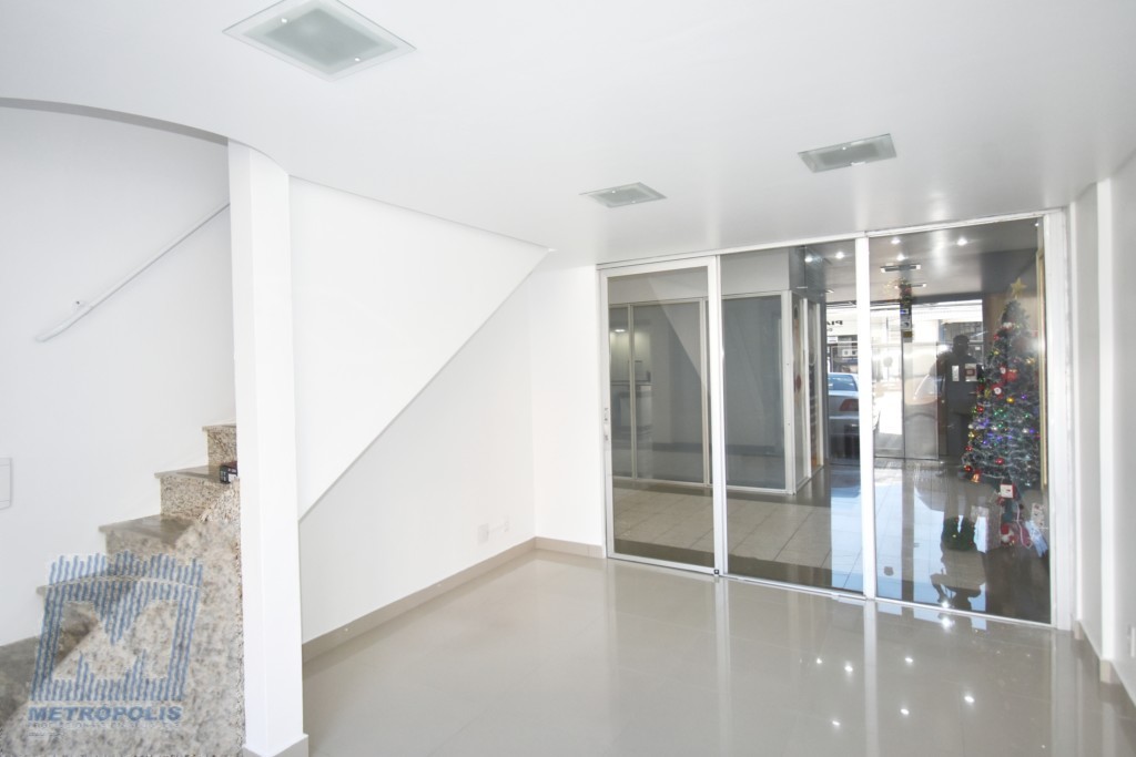 Loja para locacao no Estreito em Florianopolis com 28m² por R$ 1.600,00