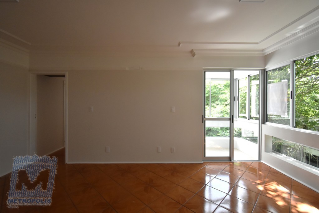 Apartamento para locacao no Carvoeira em Florianopolis com 82,09m² por R$ 4.000,00