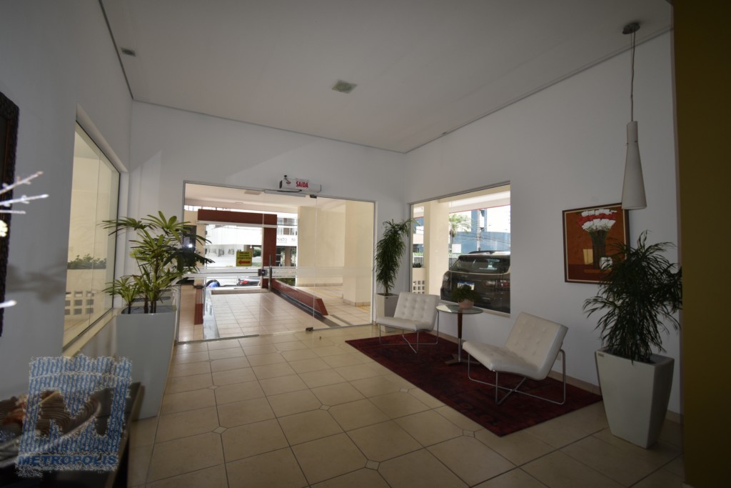 Apartamento para locacao no Centro em Florianopolis com 101,41m² por R$ 6.100,00