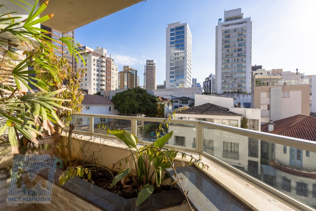 Apartamento para venda no Centro em Florianopolis com 211,75m² por R$ 1.290.000,00
