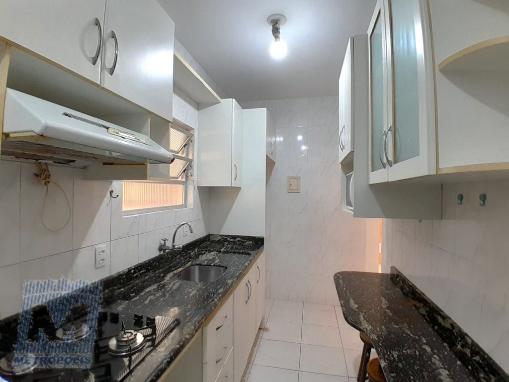 Apartamento para locacao no Centro em Florianopolis com 59,15m² por R$ 2.600,00