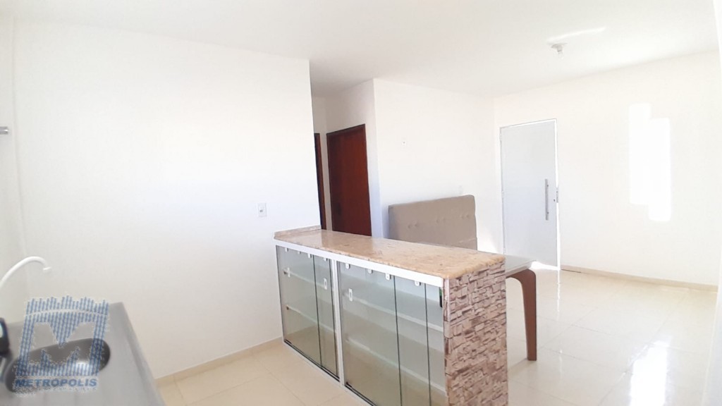 Apartamento para locacao no Morro das Pedras em Florianopolis com 64,1m² por R$ 3.600,00