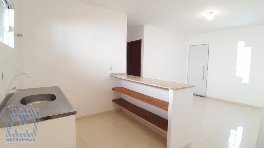 Apartamento para locacao no Morro das Pedras em Florianopolis com 47m² por R$ 3.000,00