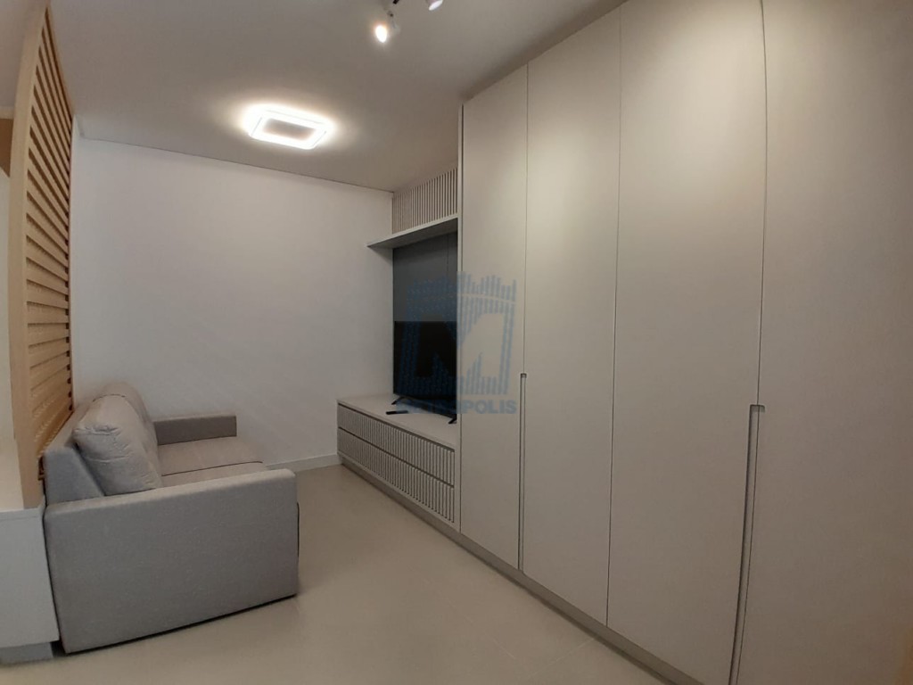 Apartamento para locacao no Centro em Florianopolis com 50,46m² por R$ 4.300,00