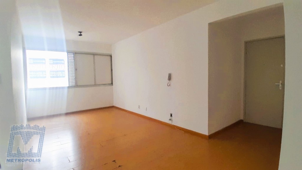 Apartamento para locacao no Centro em Florianopolis com 50m² por R$ 2.300,00