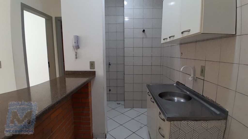 Apartamento para locacao no Campinas em Sao Jose com 41m² por R$ 1.650,00