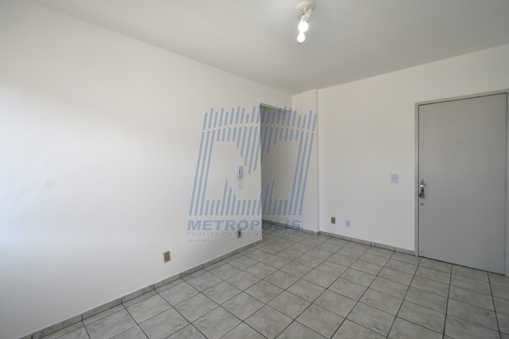 Apartamento para locacao no Centro em Florianopolis com 43,4m² por R$ 2.500,00