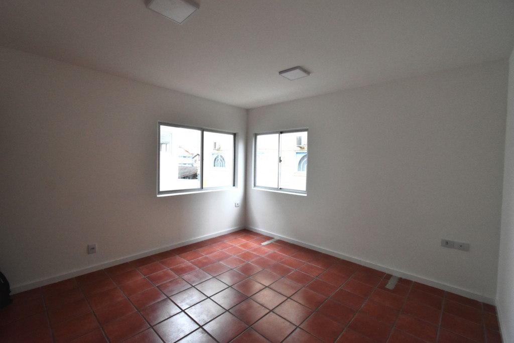 Apartamento para locacao no Canasvieiras em Florianopolis com 53,4m² por R$ 2.300,00