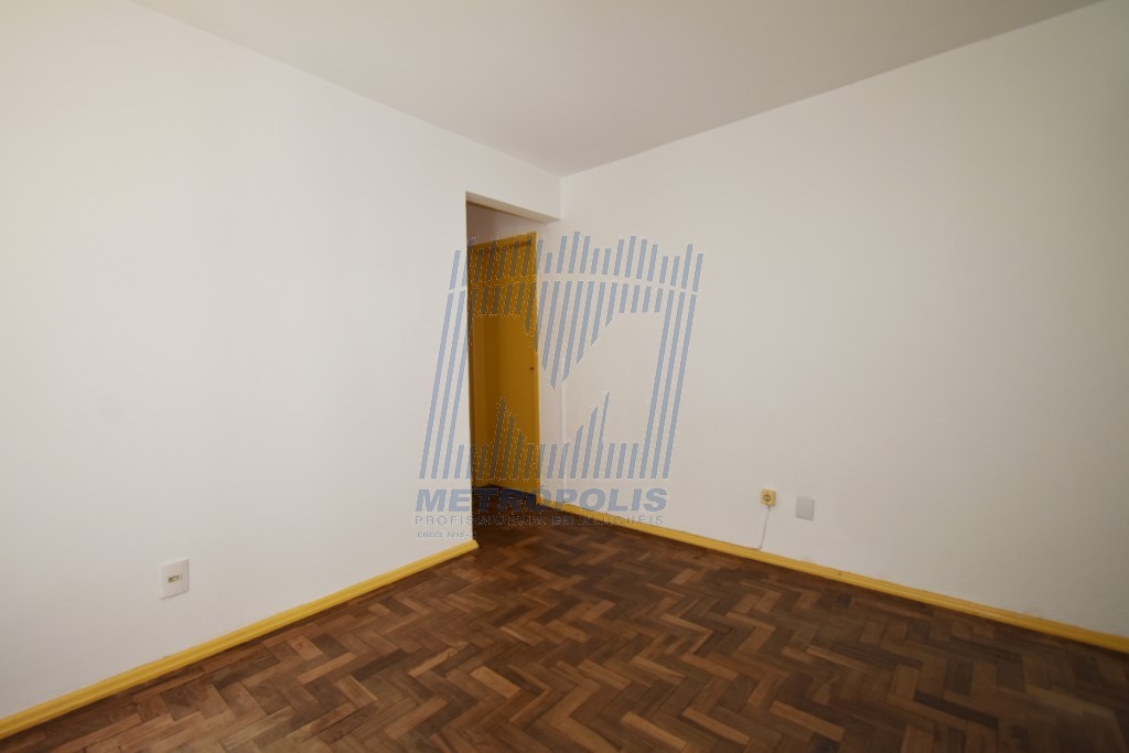 Apartamento para locacao no Estreito em Florianopolis com 49,7m² por R$ 1.500,00