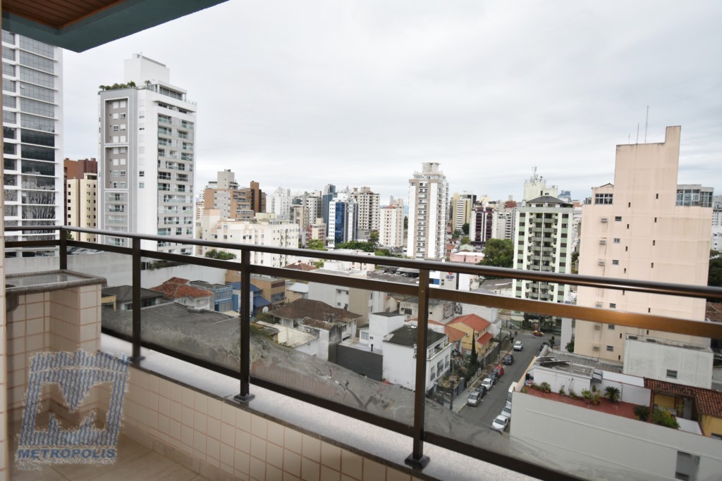 Apartamento para locacao no Centro em Florianopolis com 103,97m² por R$ 3.900,00