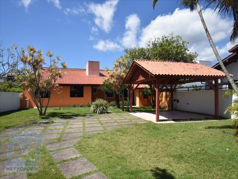 Casa Residencial para locacao no Ingleses em Florianopolis com 100,49m² por R$ 4.200,00