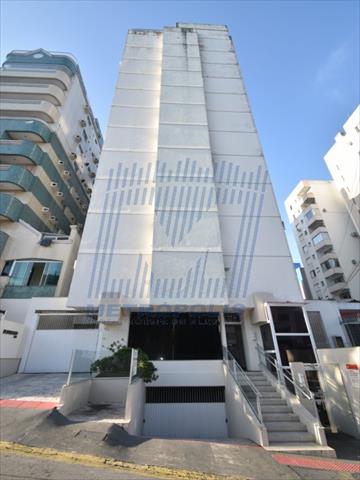 Apartamento para locacao no Centro em Florianopolis com 61,71m² por R$ 2.800,00