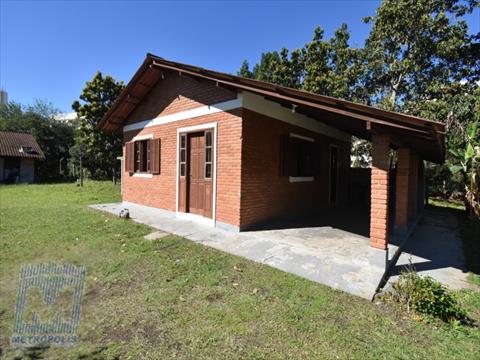 Casa Residencial para locacao no Vargem do Bom Jesus em Florianopolis com 70,4m² por R$ 2.500,00