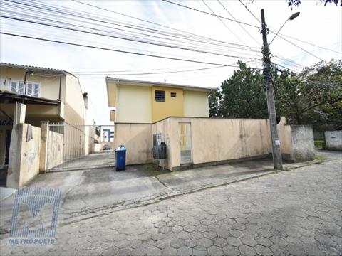 Apartamento para locacao no Saco Grande em Florianopolis com 31,89m² por R$ 1.700,00