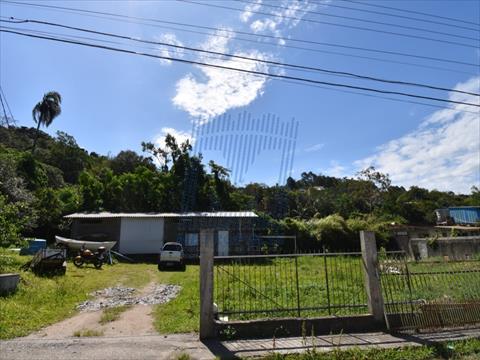 Terreno para venda no Sambaqui em Florianopolis com 0m² por R$ 1000000