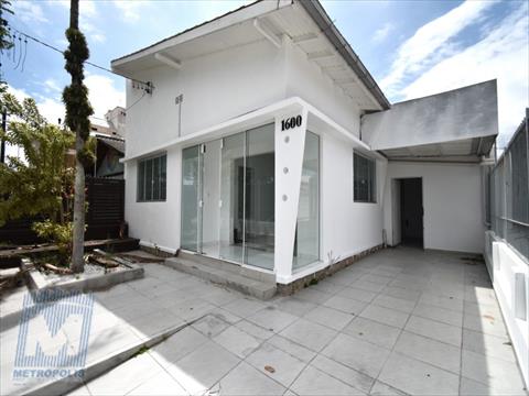 Casa Comercial para locacao no Estreito em Florianopolis com 141,71m² por R$ 5.800,00