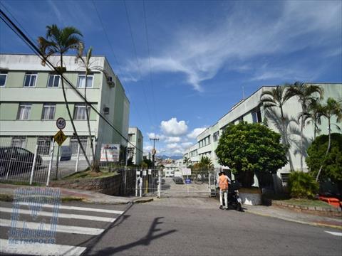 Apartamento para locacao no Jardim Atlantico em Florianopolis com 72m² por R$ 1.800,00