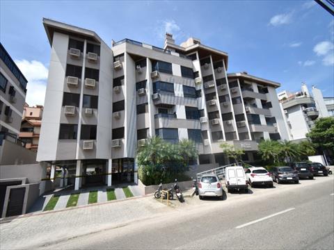 Apartamento para locacao no Jurere em Florianopolis com 71,41m² por R$ 2.800,00
