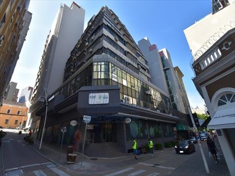 Sala para locacao no Centro em Florianopolis com 27,6m² por R$ 590,00