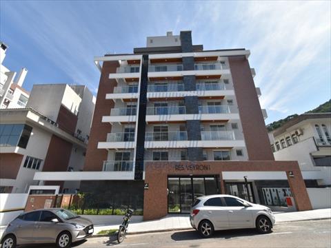Apartamento para locacao no Centro em Florianopolis com 80m² por R$ 3.500,00