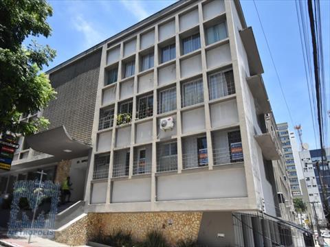 Apartamento para locacao no Centro em Florianopolis com 96,37m² por R$ 3.800,00