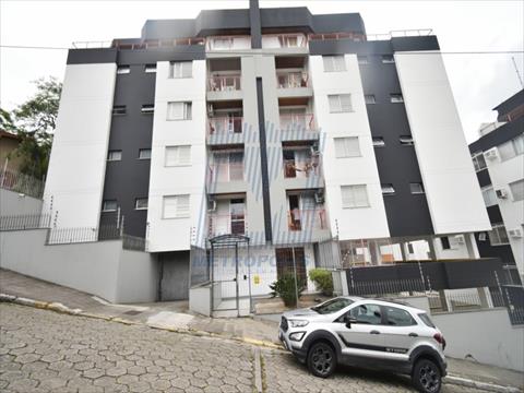 Apartamento para locacao no Carvoeira em Florianopolis com 70m² por R$ 2.900,00