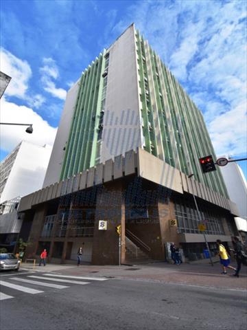 Sala para locacao no Centro em Florianopolis com 38,98m² por R$ 890,00