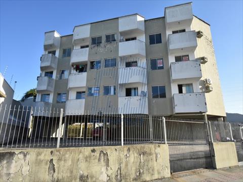 Apartamento para locacao no Sertao do Maruim em Sao Jose com 62,2m² por R$ 1.480,00
