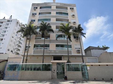 Apartamento para locacao no Abraao em Florianopolis com 118,39m² por R$ 3.980,00