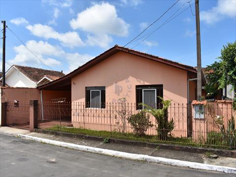 Casa no Centro em Castro Casa para venda no Centro em Castro com 120m² por R$ 280.000,00