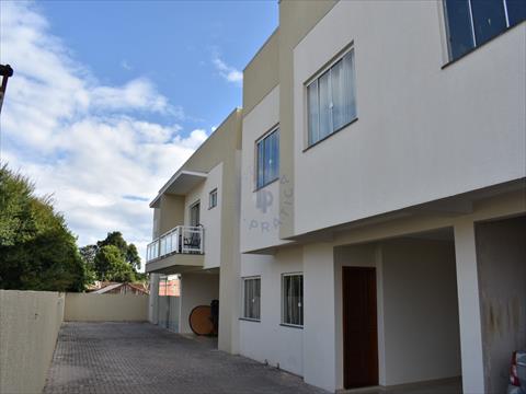 Sobrado no Vila Rio Branco em Castro Sobrado para venda no Vila Rio Branco em Castro com 120m² por R$ 280.000,00