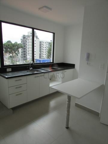 Studio para locacao no Juveve em Curitiba com 30m² por R$ 1.800,00