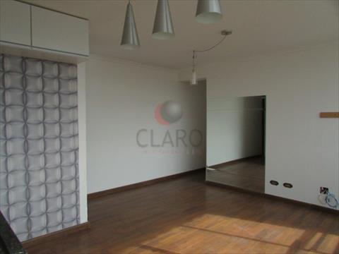 Apartamento para locacao no Centro em Curitiba com 94,26m² por R$ 2.500,00