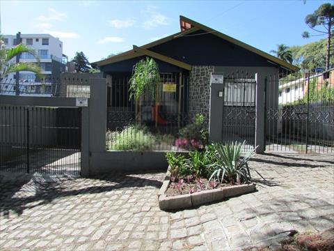 Casa Residencial para locacao no Bigorrilho em Curitiba com 250m² por R$ 3.000,00
